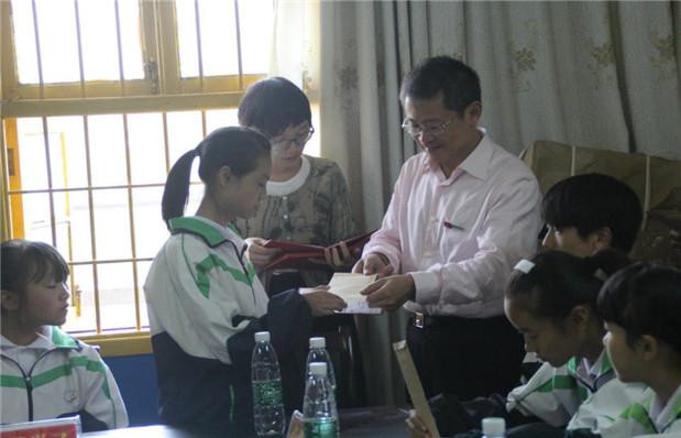 国产亚洲美日韩AV中文字幕无码成人