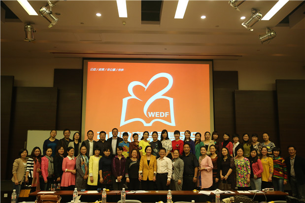 国产亚洲美日韩AV中文字幕无码成人