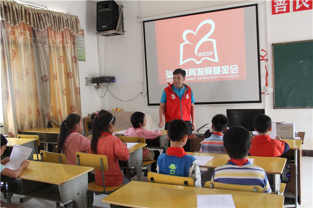 国产亚洲美日韩AV中文字幕无码成人