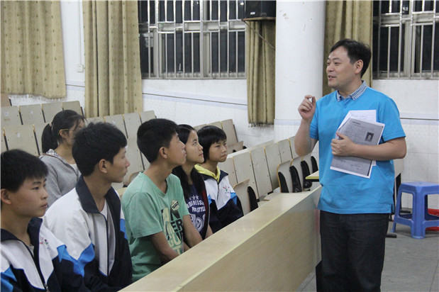 国产亚洲美日韩AV中文字幕无码成人