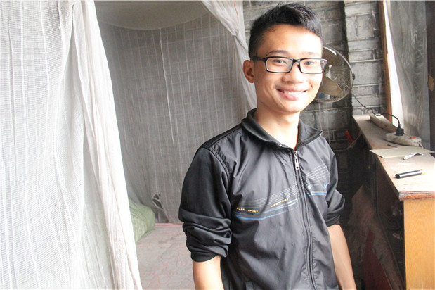 国产亚洲美日韩AV中文字幕无码成人