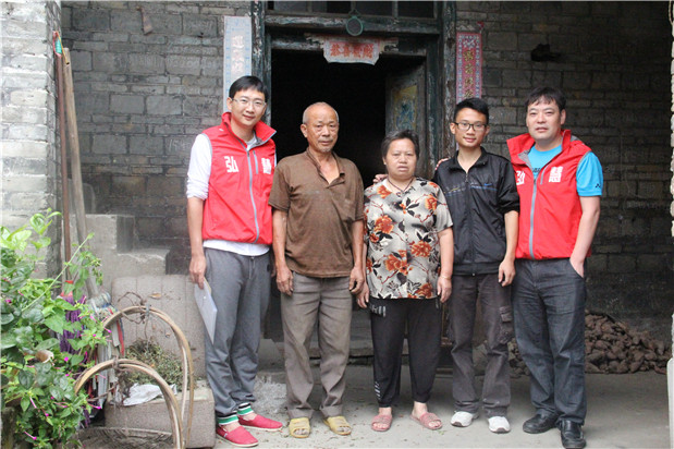 国产亚洲美日韩AV中文字幕无码成人