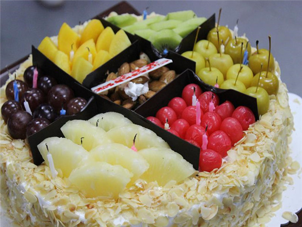 国产亚洲美日韩AV中文字幕无码成人