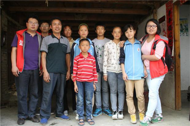 国产亚洲美日韩AV中文字幕无码成人