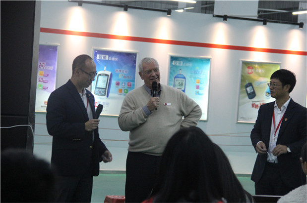 国产亚洲美日韩AV中文字幕无码成人