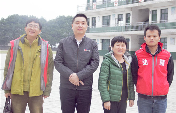 国产亚洲美日韩AV中文字幕无码成人