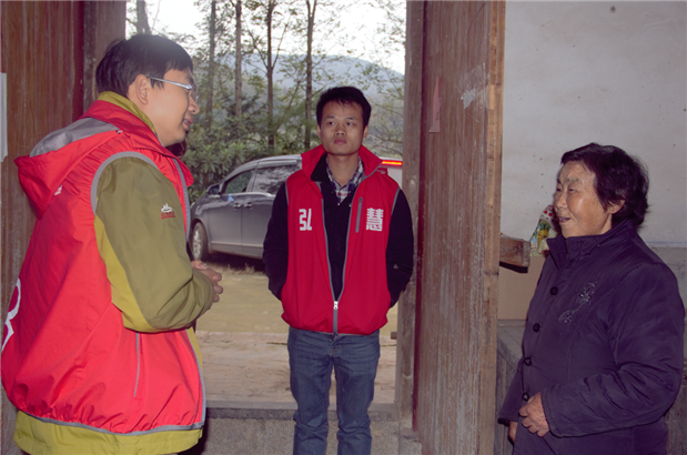 国产亚洲美日韩AV中文字幕无码成人