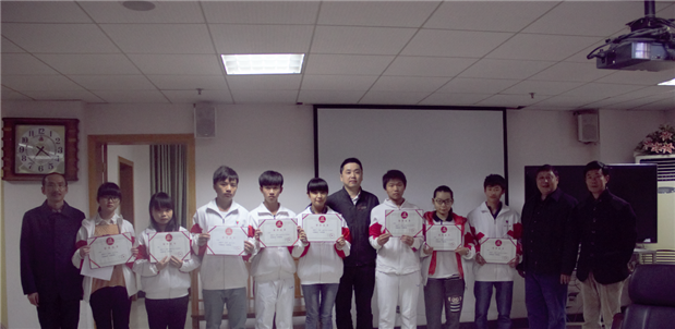 国产亚洲美日韩AV中文字幕无码成人