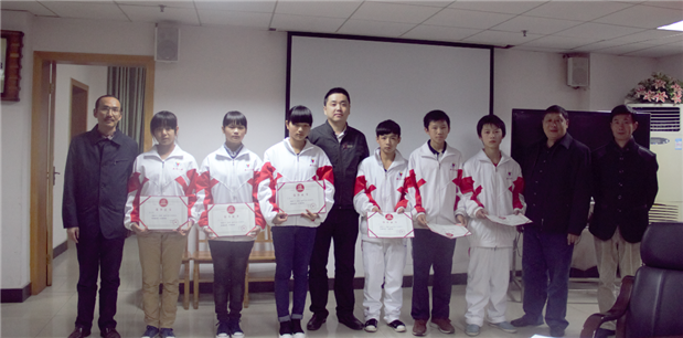 国产亚洲美日韩AV中文字幕无码成人