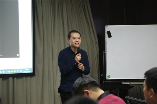 国产亚洲美日韩AV中文字幕无码成人