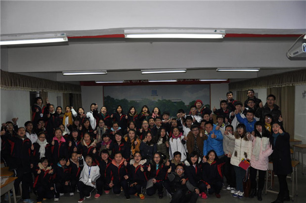 国产亚洲美日韩AV中文字幕无码成人