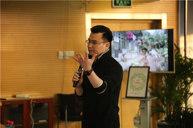 国产亚洲美日韩AV中文字幕无码成人