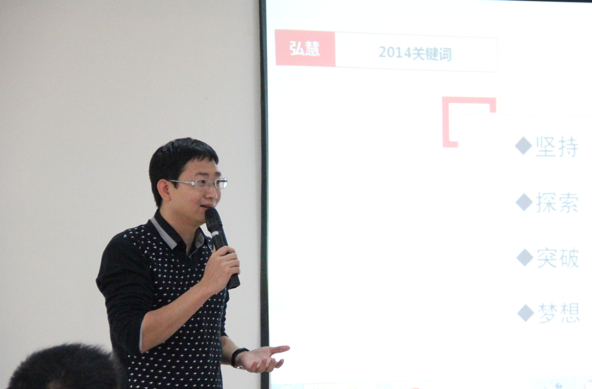 国产亚洲美日韩AV中文字幕无码成人