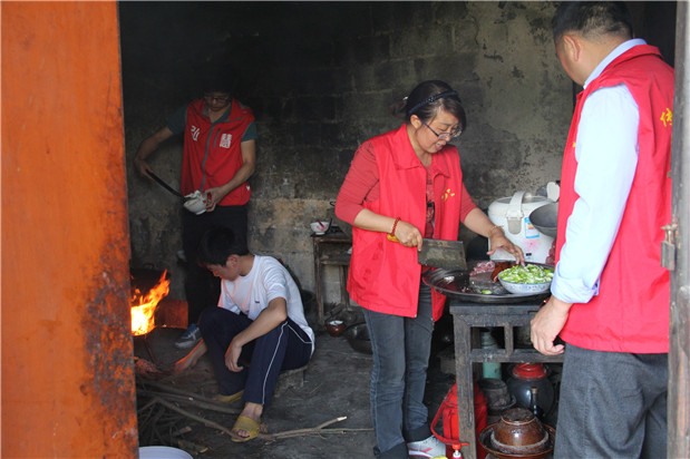 国产亚洲美日韩AV中文字幕无码成人