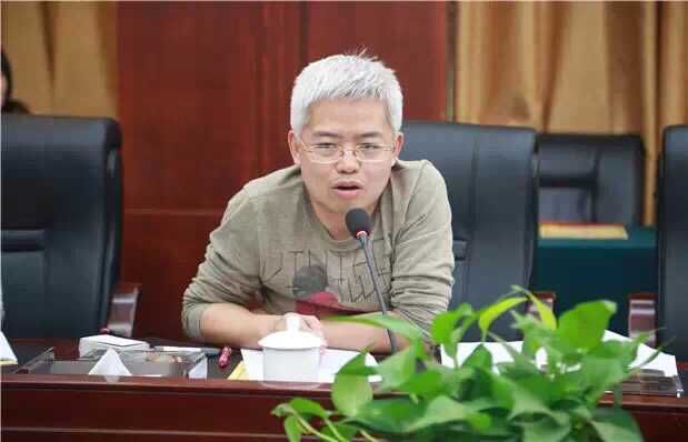 国产亚洲美日韩AV中文字幕无码成人