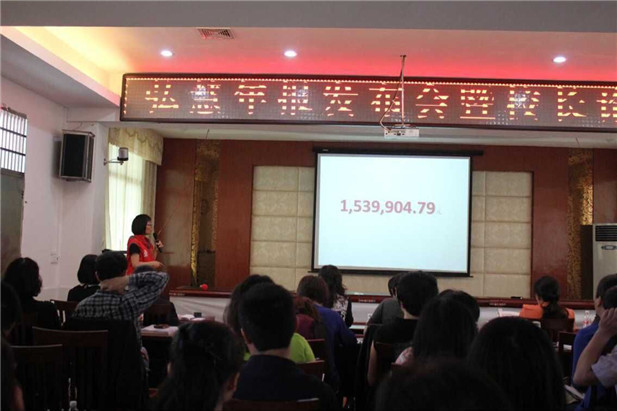 国产亚洲美日韩AV中文字幕无码成人