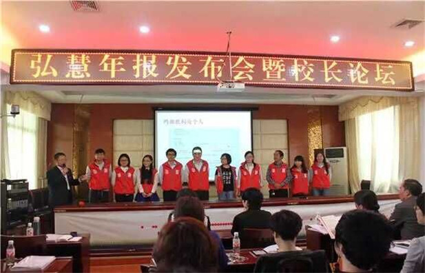 国产亚洲美日韩AV中文字幕无码成人