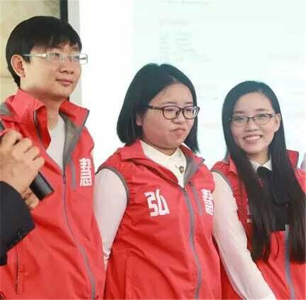 国产亚洲美日韩AV中文字幕无码成人