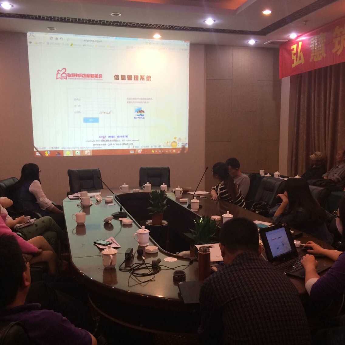 国产亚洲美日韩AV中文字幕无码成人