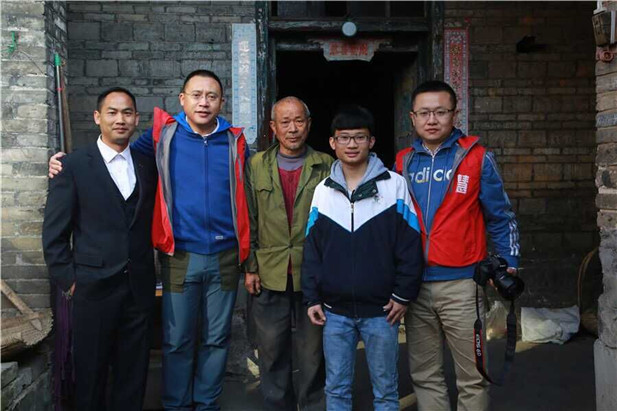 国产亚洲美日韩AV中文字幕无码成人