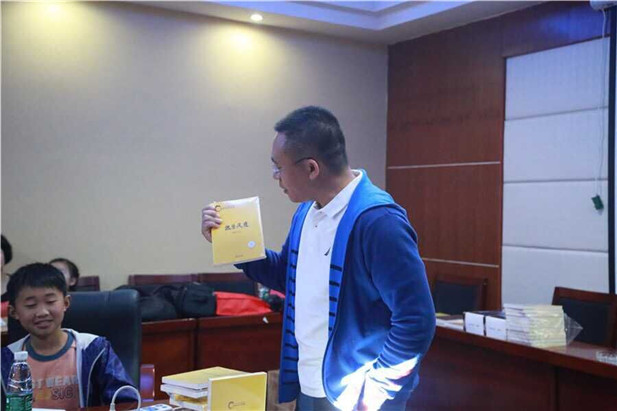 国产亚洲美日韩AV中文字幕无码成人