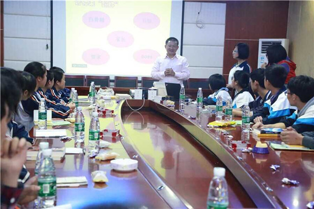 国产亚洲美日韩AV中文字幕无码成人