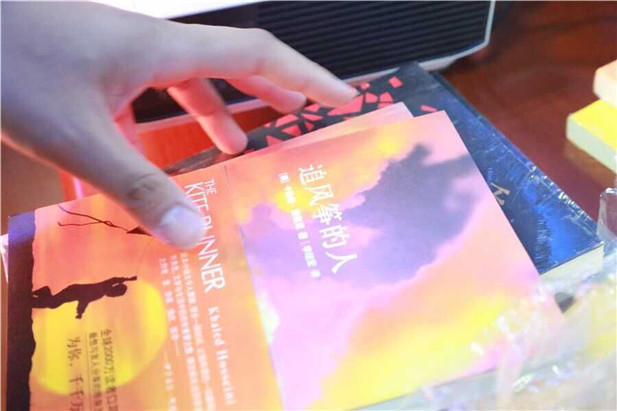 国产亚洲美日韩AV中文字幕无码成人