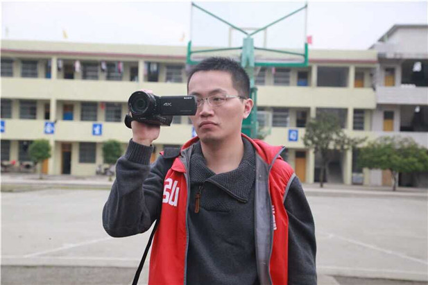 国产亚洲美日韩AV中文字幕无码成人