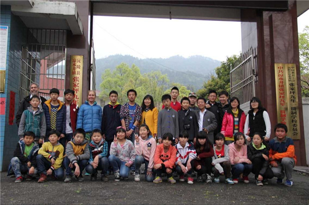 国产亚洲美日韩AV中文字幕无码成人