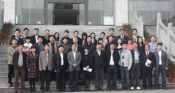 国产亚洲美日韩AV中文字幕无码成人