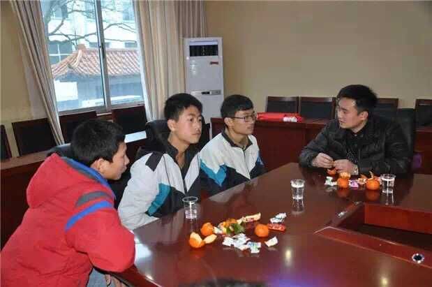 国产亚洲美日韩AV中文字幕无码成人