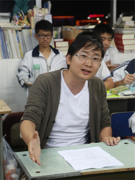 国产亚洲美日韩AV中文字幕无码成人