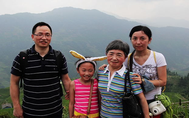 国产亚洲美日韩AV中文字幕无码成人