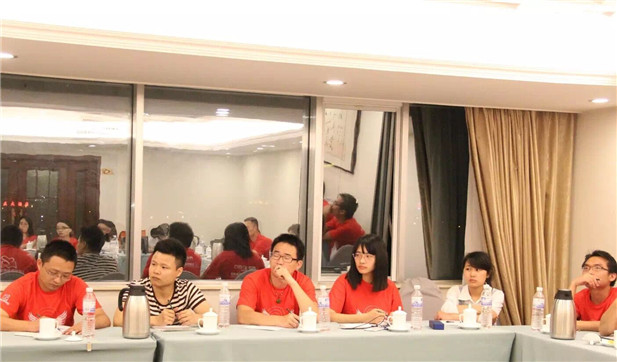 国产亚洲美日韩AV中文字幕无码成人