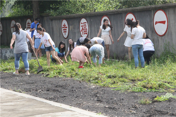 国产亚洲美日韩AV中文字幕无码成人