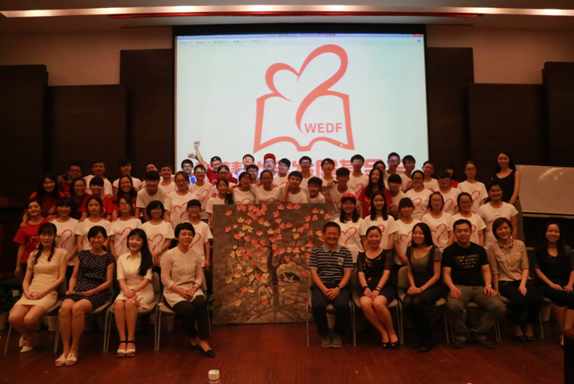 国产亚洲美日韩AV中文字幕无码成人