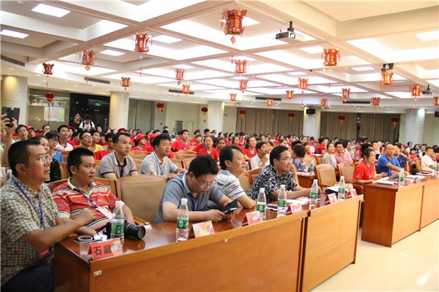 国产亚洲美日韩AV中文字幕无码成人