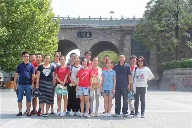 国产亚洲美日韩AV中文字幕无码成人