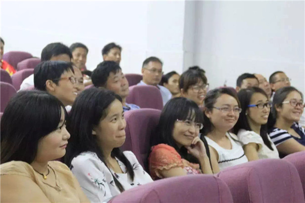 国产亚洲美日韩AV中文字幕无码成人