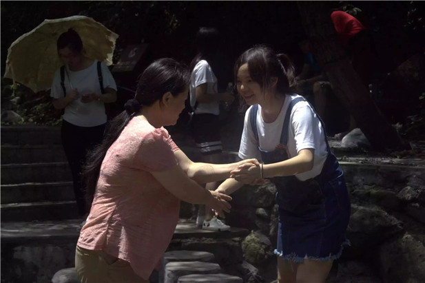 国产亚洲美日韩AV中文字幕无码成人