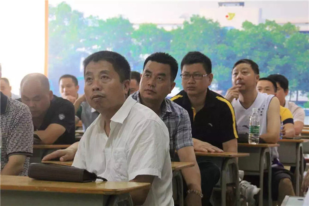 国产亚洲美日韩AV中文字幕无码成人