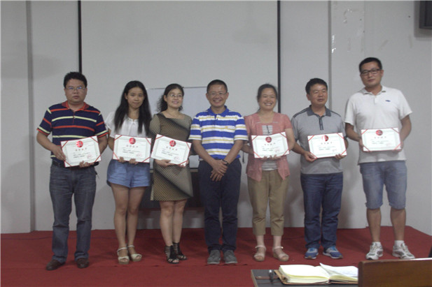 国产亚洲美日韩AV中文字幕无码成人