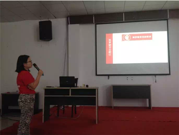 国产亚洲美日韩AV中文字幕无码成人