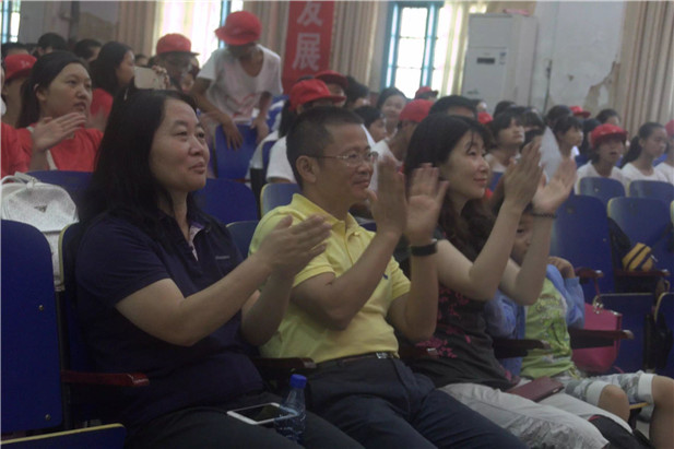 国产亚洲美日韩AV中文字幕无码成人