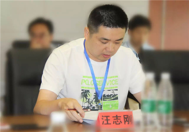 国产亚洲美日韩AV中文字幕无码成人