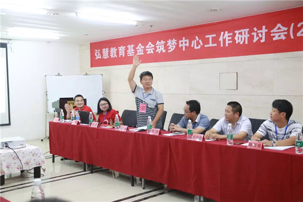 国产亚洲美日韩AV中文字幕无码成人