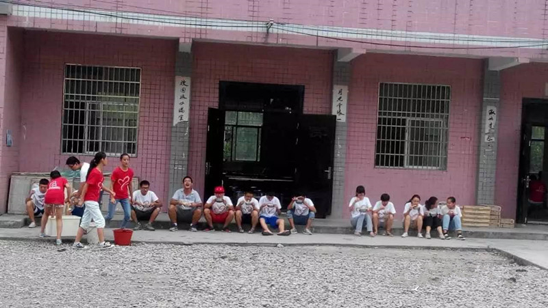 国产亚洲美日韩AV中文字幕无码成人