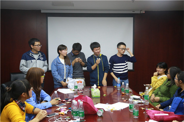 国产亚洲美日韩AV中文字幕无码成人