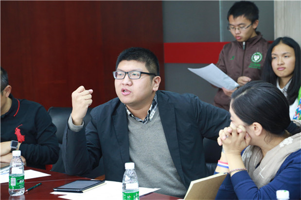 国产亚洲美日韩AV中文字幕无码成人