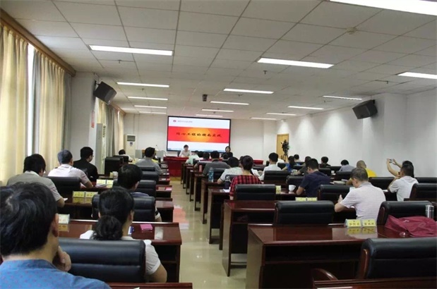 国产亚洲美日韩AV中文字幕无码成人